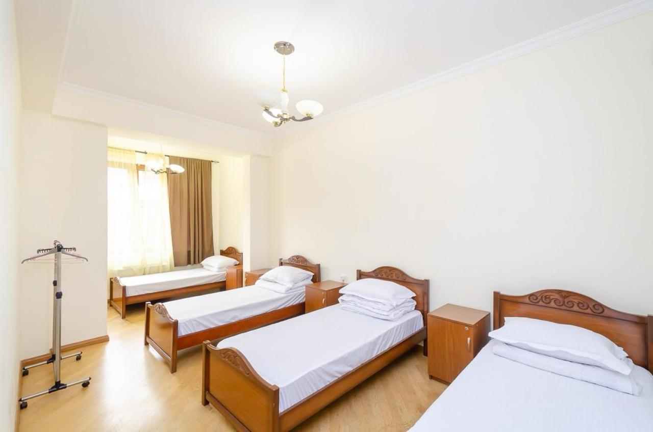Areva Hostel & Apartment Γιερεβάν Εξωτερικό φωτογραφία